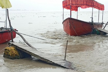 তিস্তার পানি বিপৎসীমার ২০ সেন্টিমিটার ওপর, বন্যার আশঙ্কা