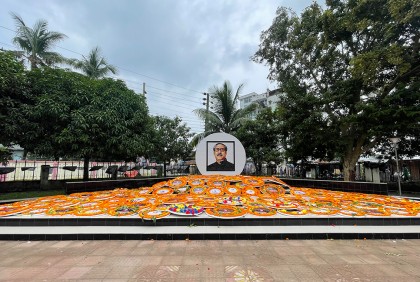বরগুনায় জাতীয় শোক দিবস পালন