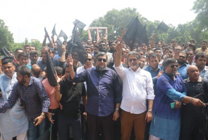 বিএনপির প্রধান শত্রু দেশের জনগণ : শেখ পরশ

