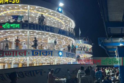 যাত্রী খরায় ভাড়া কমলো ঢাকা-বরিশাল নৌ পথে, রোটেশন চালু
