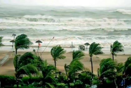 সমুদ্রবন্দরে ৩ নম্বর সতর্কতা সংকেত