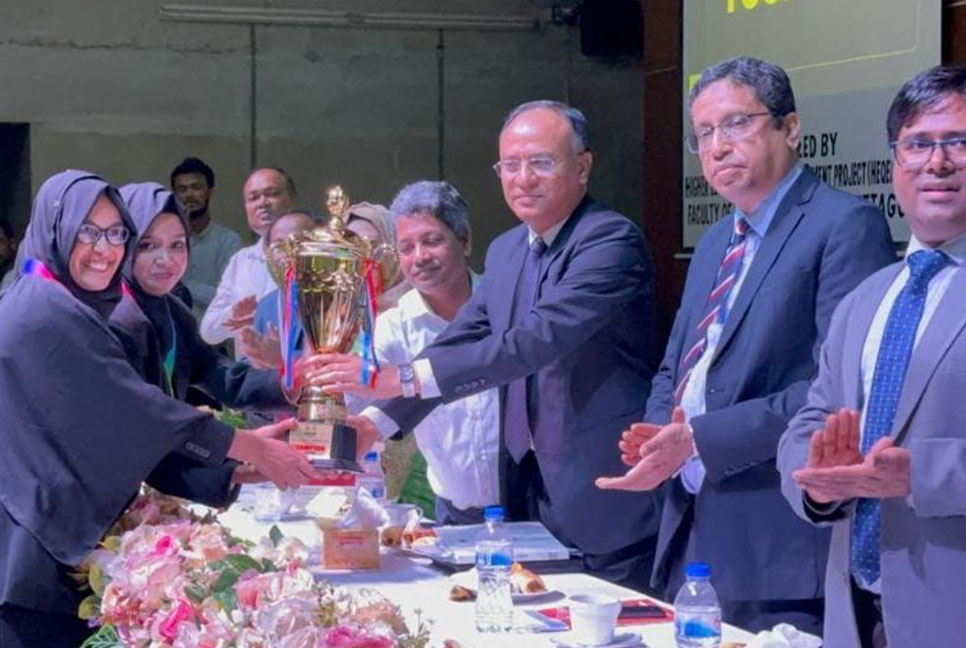 চবিতে ৪র্থ জাতীয় আইন অলিম্পিয়াড অনুষ্ঠিত 