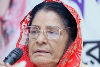জাতীয় পার্টির চেয়ারম্যান হিসেবে দায়িত্ব নিলেন রওশন এরশাদ 