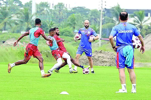 দক্ষিণ এশিয়ায় বসুন্ধরাই প্রথম
