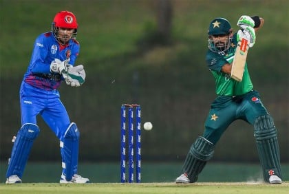 বিশ্বরেকর্ড গড়লেন বাবর আজম