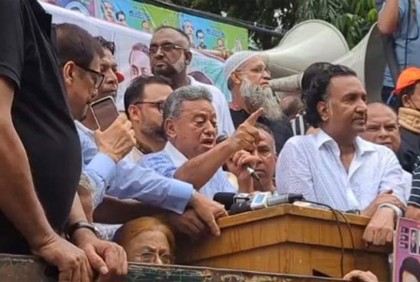 ‘দেশের মানুষ যখন সিদ্ধান্ত নেয় তখন তারা আর পিছপা হয় না’


