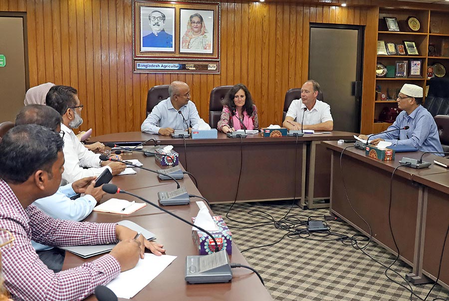 নেদারল্যান্ডসের ওয়েজিনইনজেন ইউনিভার্সিটির প্রতিনিধি দলের বারি পরিদর্শন