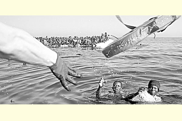 ভূমধ্যসাগর থেকে দুই দিনে ৪৩৮ অভিবাসনপ্রত্যাশী উদ্ধার