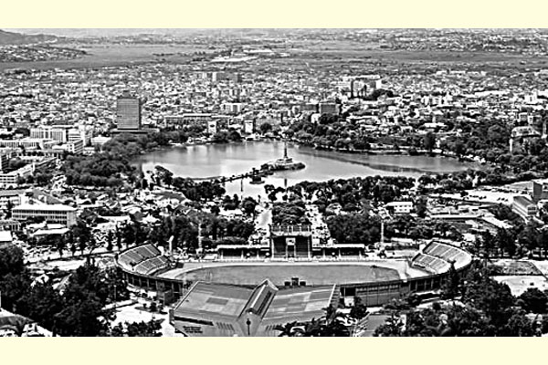 মাদাগাস্কারে স্টেডিয়ামে পদদলিত হয়ে নিহত ১২