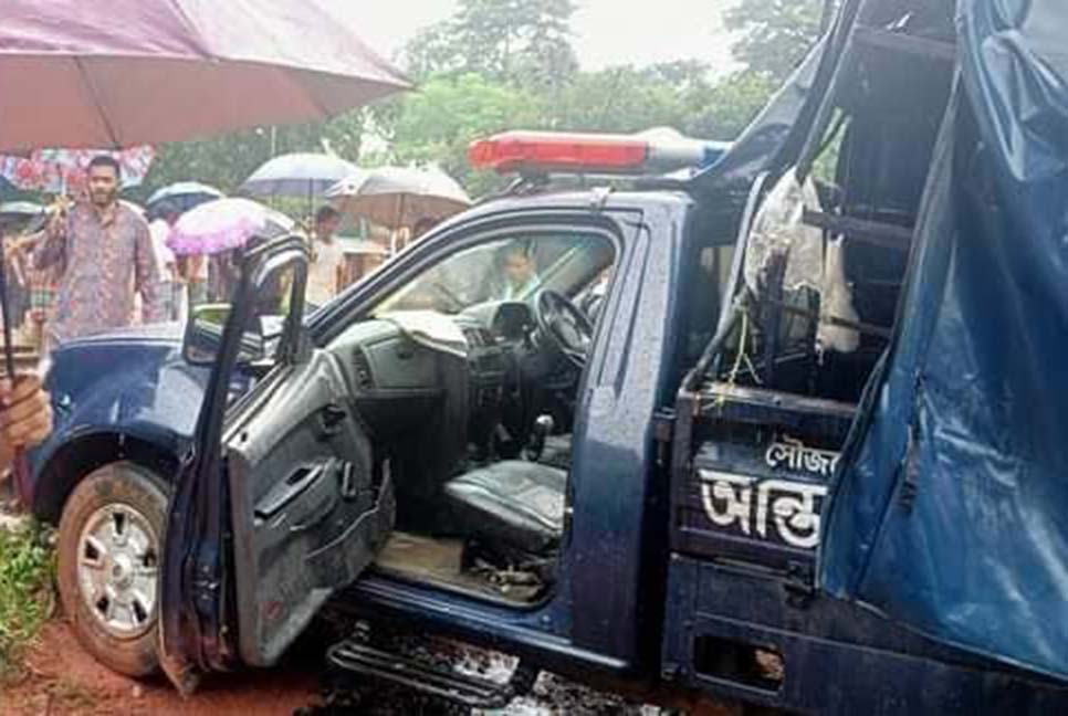 চট্টগ্রামে ট্রেন দুর্ঘটনায় গেটম্যানকে অভিযুক্ত করে মামলা