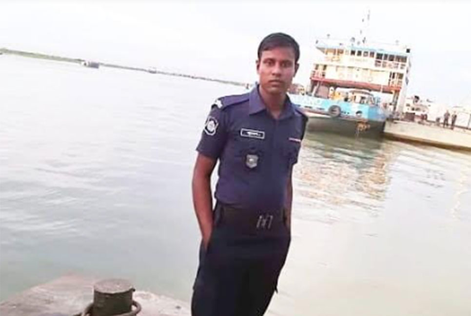 স্ত্রীর যৌতুক মামলায় পুলিশ সদস্যের কারাদণ্ড