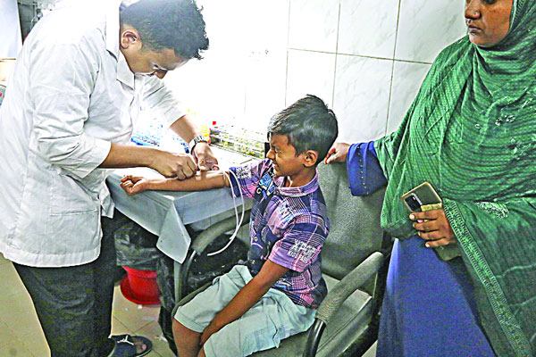 বিনামূল্যে ডেঙ্গু টেস্ট