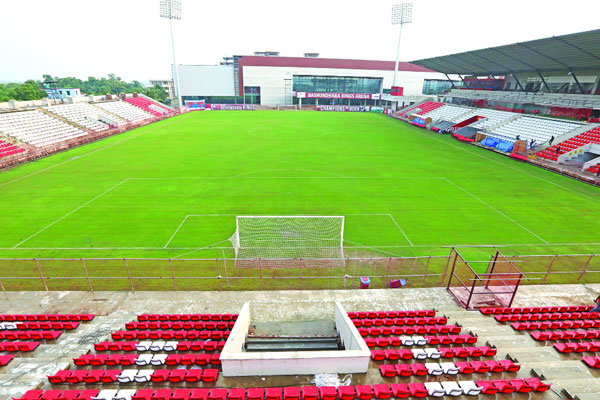দৃষ্টি এখন কিংস অ্যারিনায়