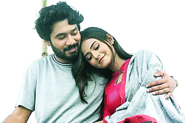 বাসার-কাশপ্রিয়ার ‘রৌদ্রময়ী’