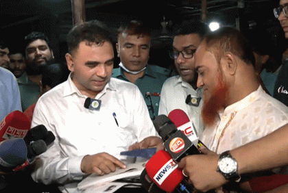 কারওয়ান বাজারে ডাবের আড়তে অভিযান, দুই প্রতিষ্ঠানকে জরিমানা