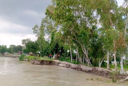 বগুড়ায় যমুনার পানি বিপৎসীমার ওপরে
