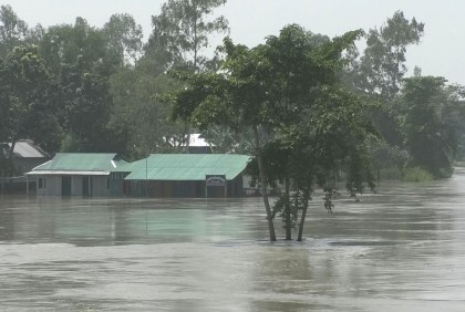 জামালপুরে যমুনার পানি বিপৎসীমার ওপরে