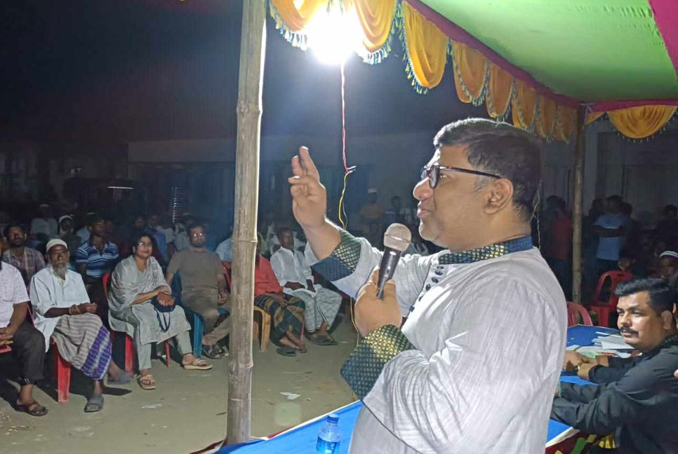শোককে শক্তিতে পরিণত করে শেখ হাসিনার নেতৃত্বে উন্নয়নের পথে এগিয়ে যেতে হবে: আরিফুর রহমান দোলন