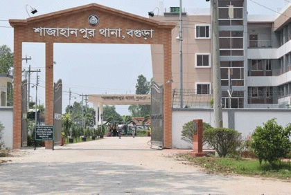 বোনের সাবেক স্বামীর ছুরিকাঘাতে গৃহবধূ নিহত 