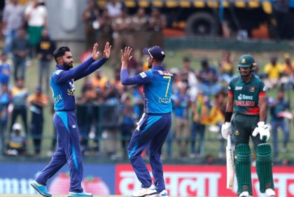 নাঈমও ফিরলেন ১৬ রানে