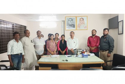 বাউফলে ইউএনওর সাথে উদীচী শিল্পীগোষ্ঠীর মতবিনিময় সভা