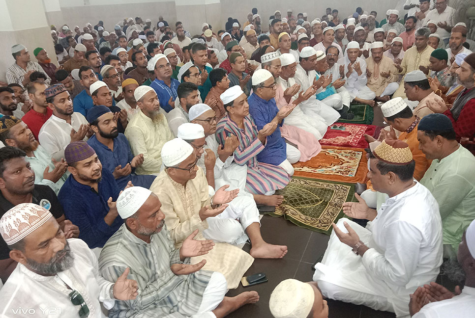 বগুড়ায় বিএনপির প্রতিষ্ঠাবার্ষিকীতে আলোচনা সভা ও দোয়া