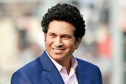 টেন্ডুলকারের বাড়ি ঘেরাও করে বিক্ষোভ