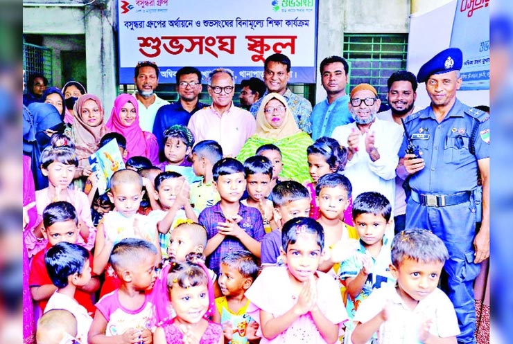 ‘এই স্কুল না থাকলি মেয়িডার লেখাপড়া হইতু না’