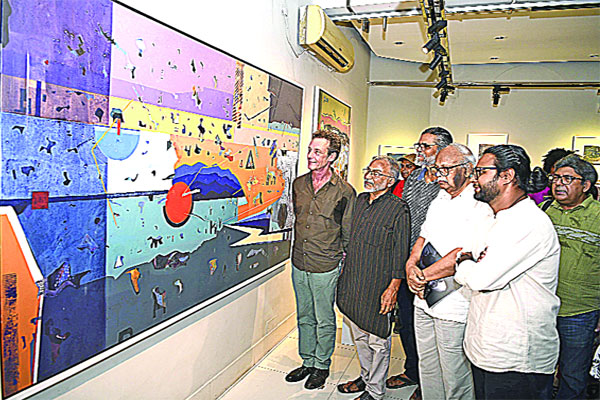 আলিয়ঁস ফ্রঁসেজে প্রদর্শনী