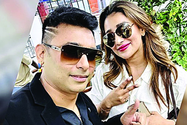 জায়েদ খানে মুগ্ধ সায়ন্তিকা...