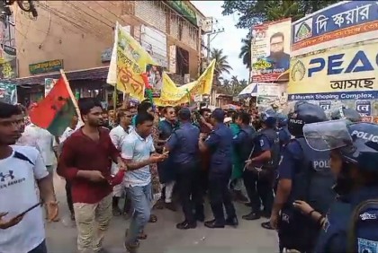 পুলিশের মামলায় গ্রেফতার আতঙ্কে বিএনপির নেতা-কর্মীরা