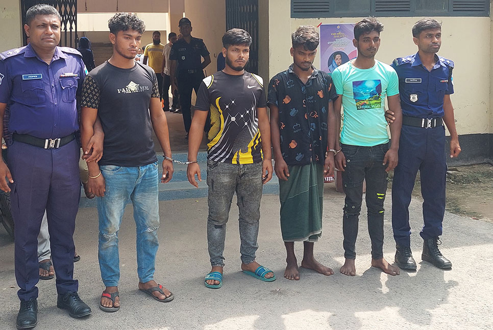 কালীগঞ্জে চোর চক্রের ৪ সদস্য আটক