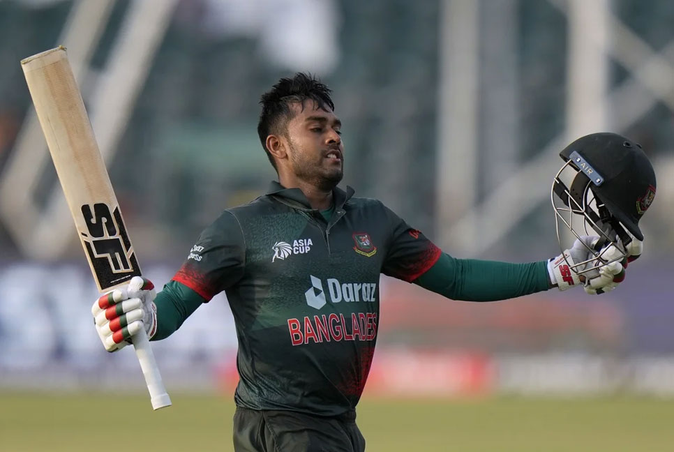 প্লেয়ার অব দ্য ম্যাচ মেহেদী মিরাজ