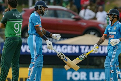 বৃষ্টিতে পরিত্যক্ত ভারত-পাকিস্তান ম্যাচ

