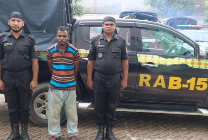 টেকনাফে রোহিঙ্গা মাদক কারবারি আটক