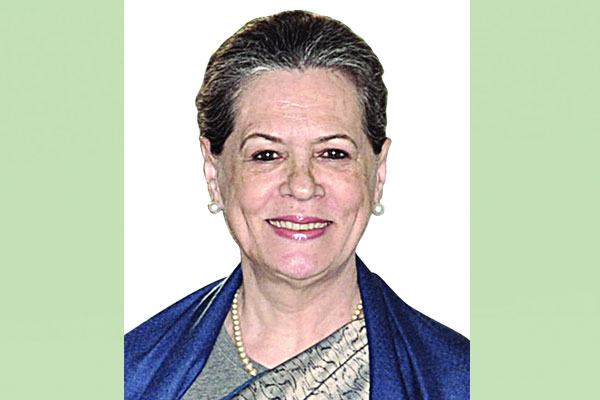 জ্বর নিয়ে হাসপাতালে সোনিয়া