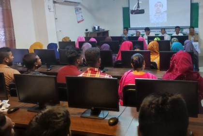 পিছিয়ে পড়া জনগোষ্ঠীর কম্পিউটার ও ড্রাইভিং প্রশিক্ষণের উদ্বোধন