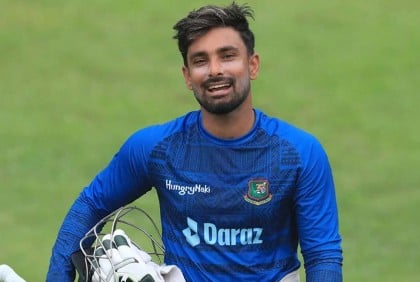 লাহোর যাচ্ছেন লিটন, দলে আসছে পরিবর্তন?