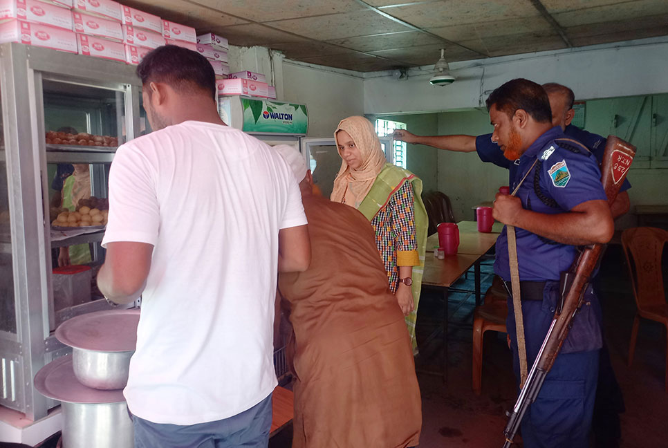 সিংড়ায় ৫ ব্যবসা প্রতিষ্ঠানকে জরিমানা
