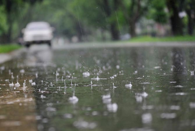 সাগরে লঘুচাপ, বাড়তে পারে বৃষ্টি