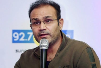 ইন্ডিয়া নয়, ভারত লেখার দাবি শেবাগের