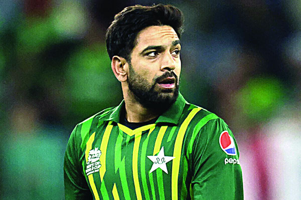 হারিসের ক্যারিশম্যাটিক বোলিং