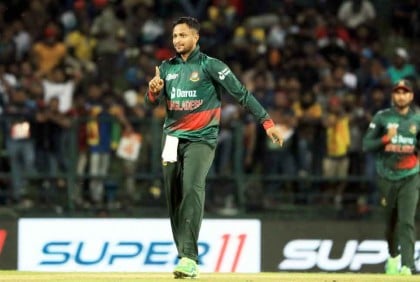 বোলারদের র‌্যাংকিংয়ে সেরা দশে সাকিব