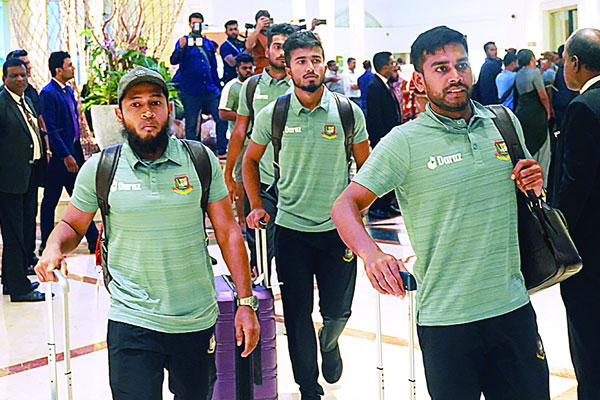 টাইগারদের সামনে এবার লঙ্কা