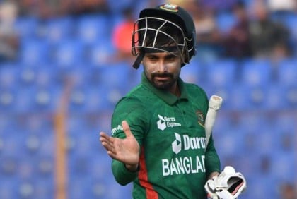 ২৪ বলে ১৫ রান, লিটনের ব্যাট হাসতে ভুলে গেছে?