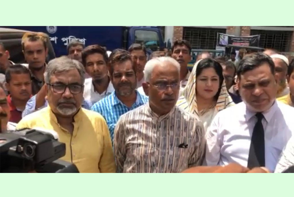 আওয়ামী লীগের কারণে জনগণ আজ অধিকার হারা : আলাল