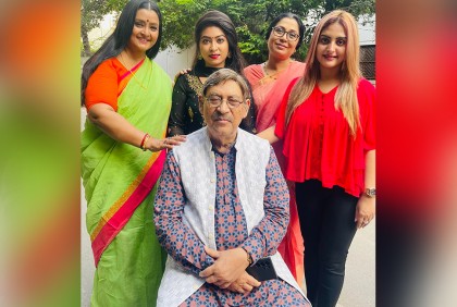 দীর্ঘ ধারাবাহিক ‘ফ্যামিলি ডিসটেন্স’
