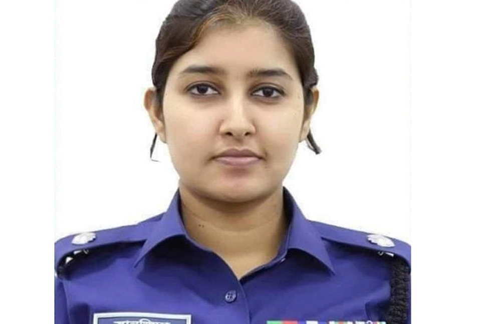 আমার স্বামীই হারুন স্যারকে প্রথমে আঘাত করেন: এডিসি সানজিদা