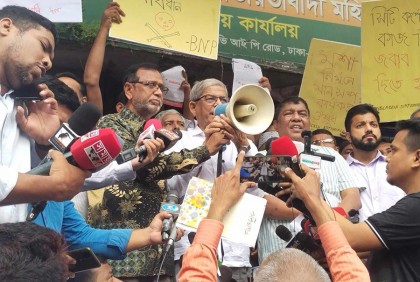 এই সরকার ডেঙ্গুর চেয়েও ভয়ঙ্কর: মির্জা ফখরুল 