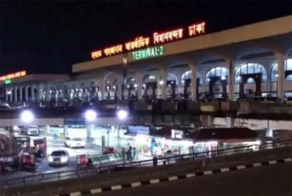 সবাইকে ফাঁকি দিয়ে বিমানে উঠা নিয়ে যা বলল শিশু জোনায়েদ